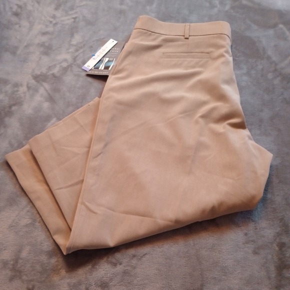 David Dart Pants - David Dart Pants Slimming Solution Size 18‎ Beige Cropped Capri Comfort Stretch